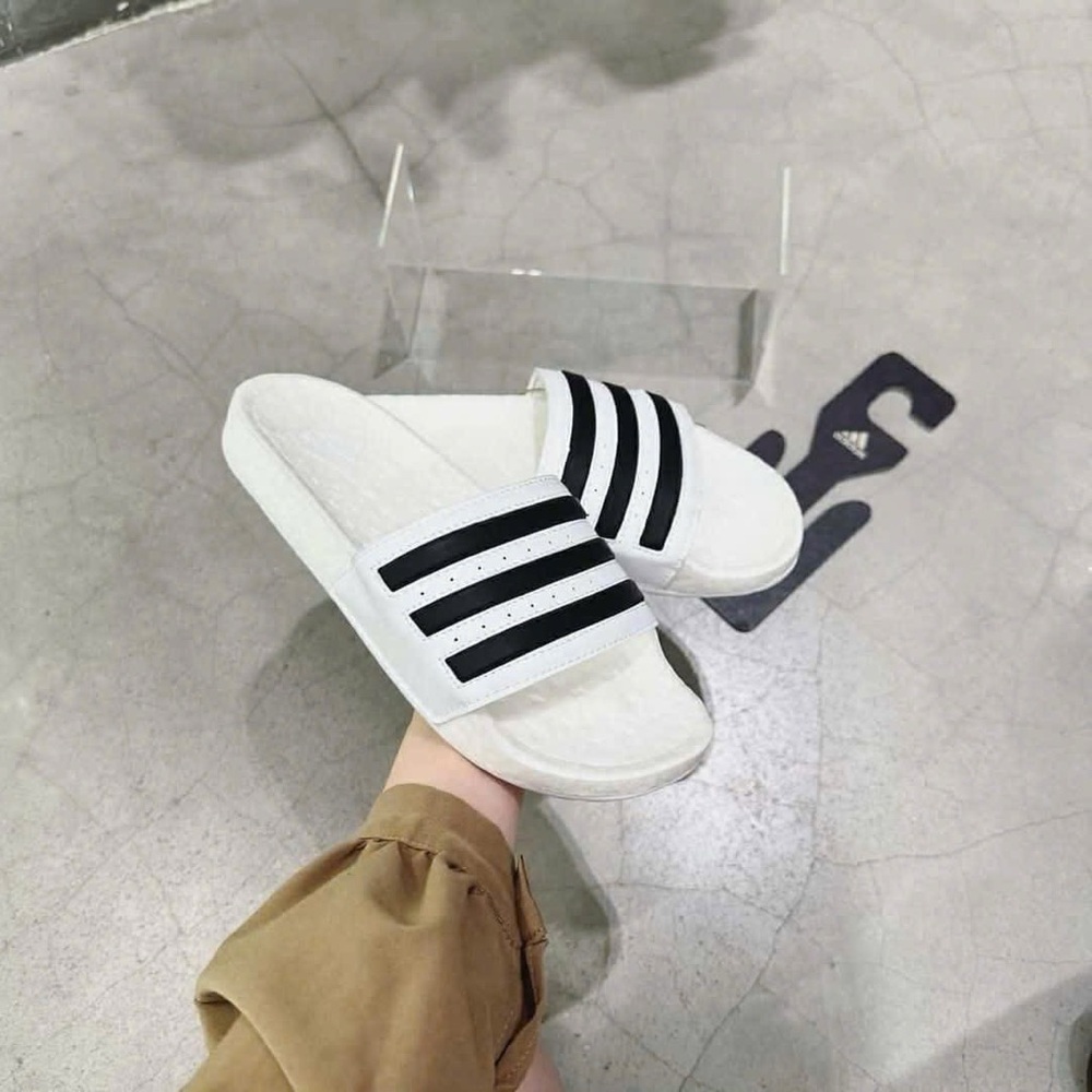 Adidas Adilette Boost Slide Size M7 NWT